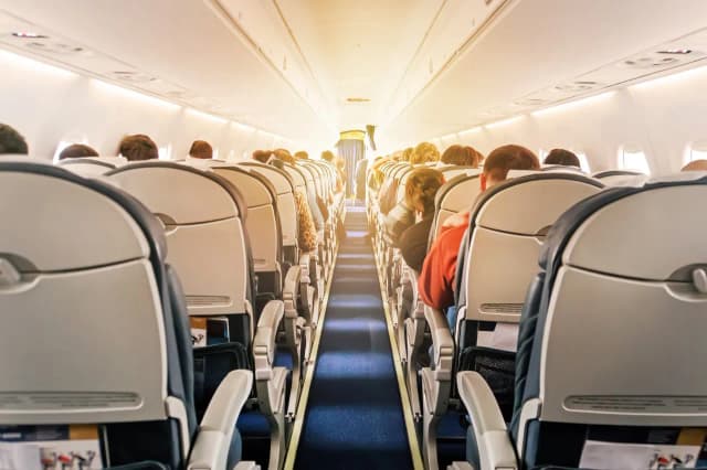 Czy można odwołać lot Ryanair? Sprawdź zasady zwrotów i zmian